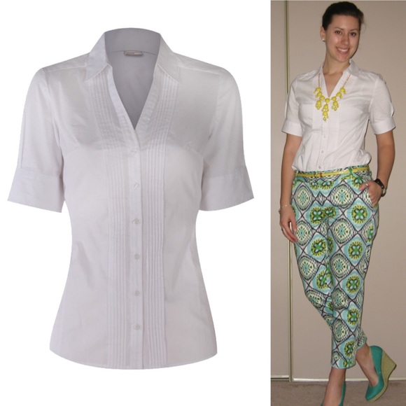 White, short-sleeve, V-neck blouse - Picture 6 of 6